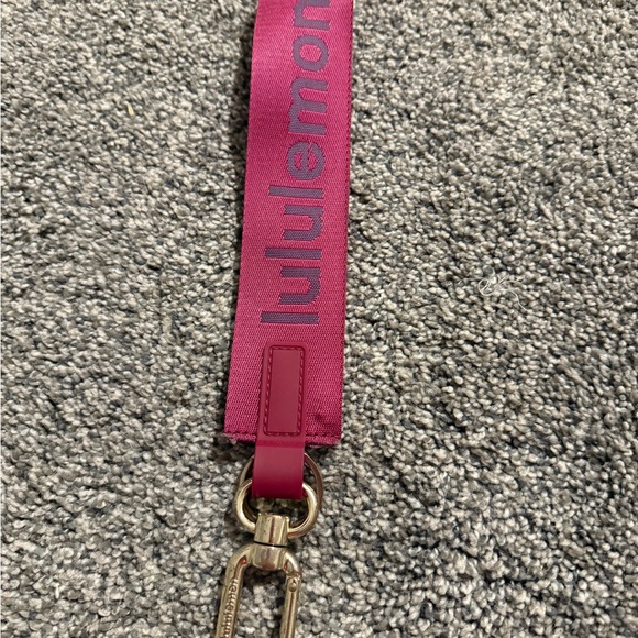 Lululemon Athletica Magenta Key Holder - Picture 2 of 4